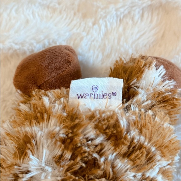 Small giraffe Warmies stuffed animal! - Picture 3 of 3
